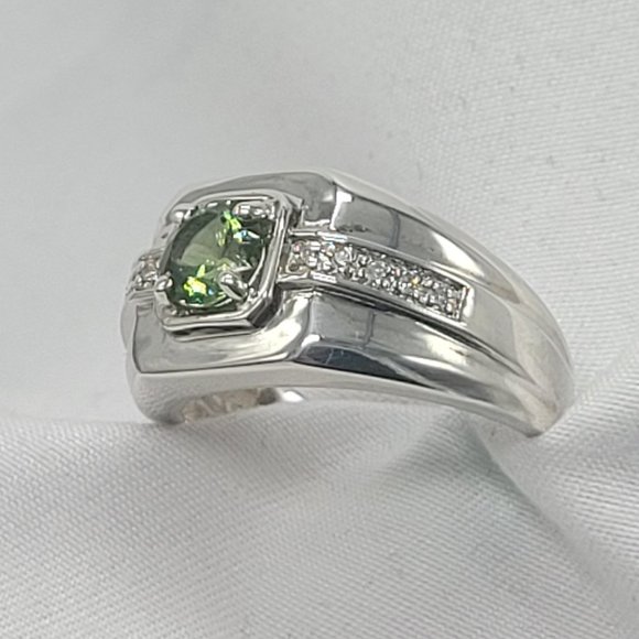 NWOT Men's Sterling Silver Green Apatite Diamond Ring